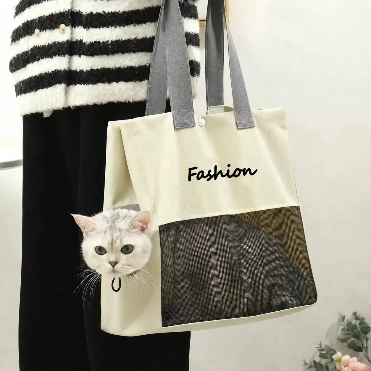 Breathable Mesh Pet Carrier Bag for Cats and Dogs Foldable