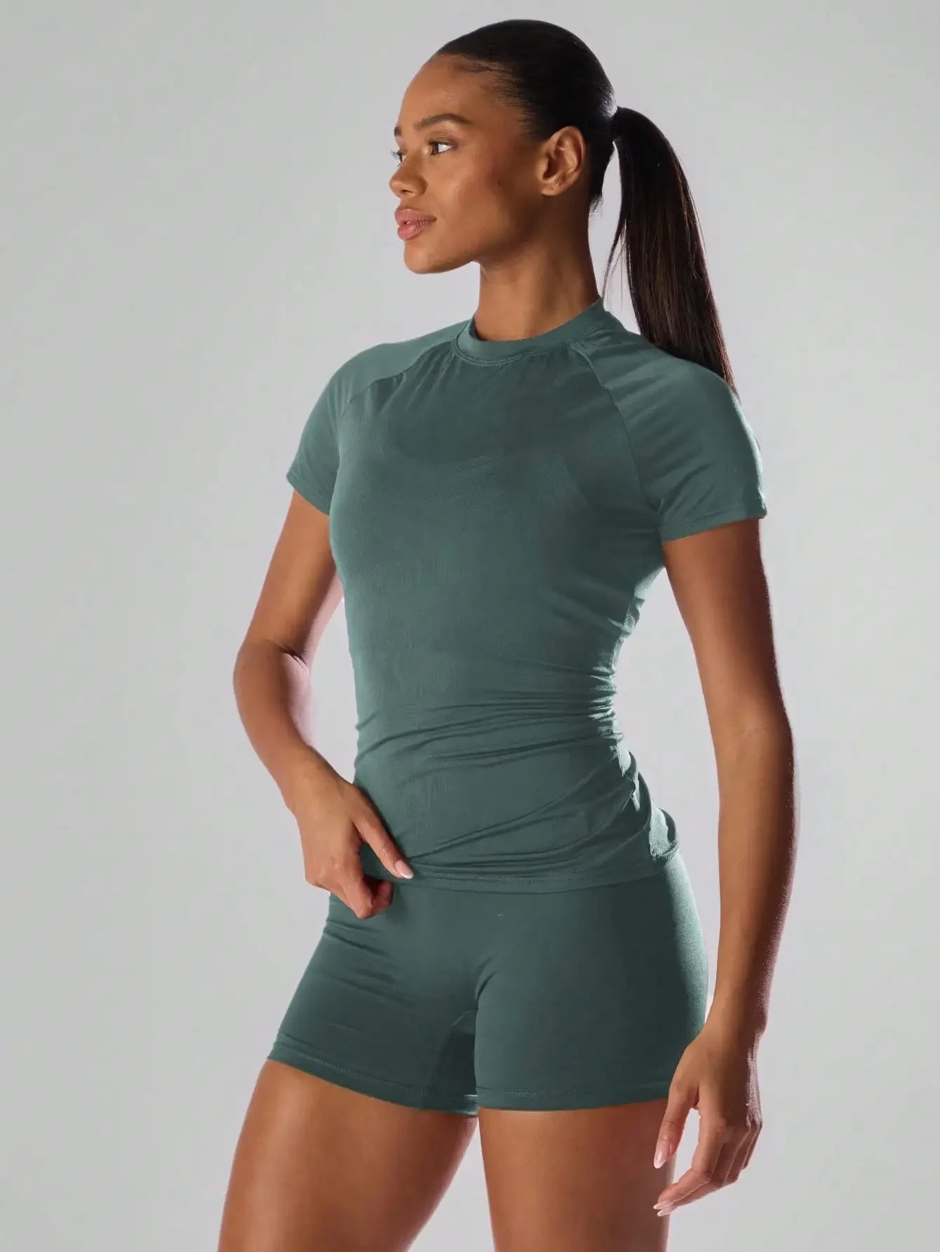Women Slim Fit Sport Short Sleeve Running Tee For Workouts