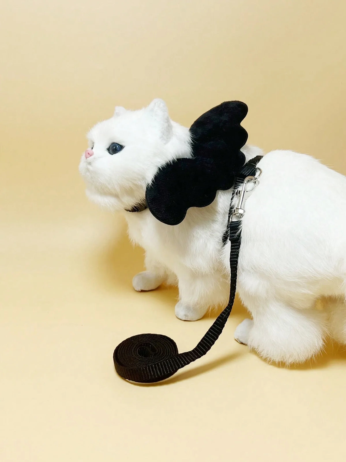 Angel Wing Cat and Small Dog Harness with Leash