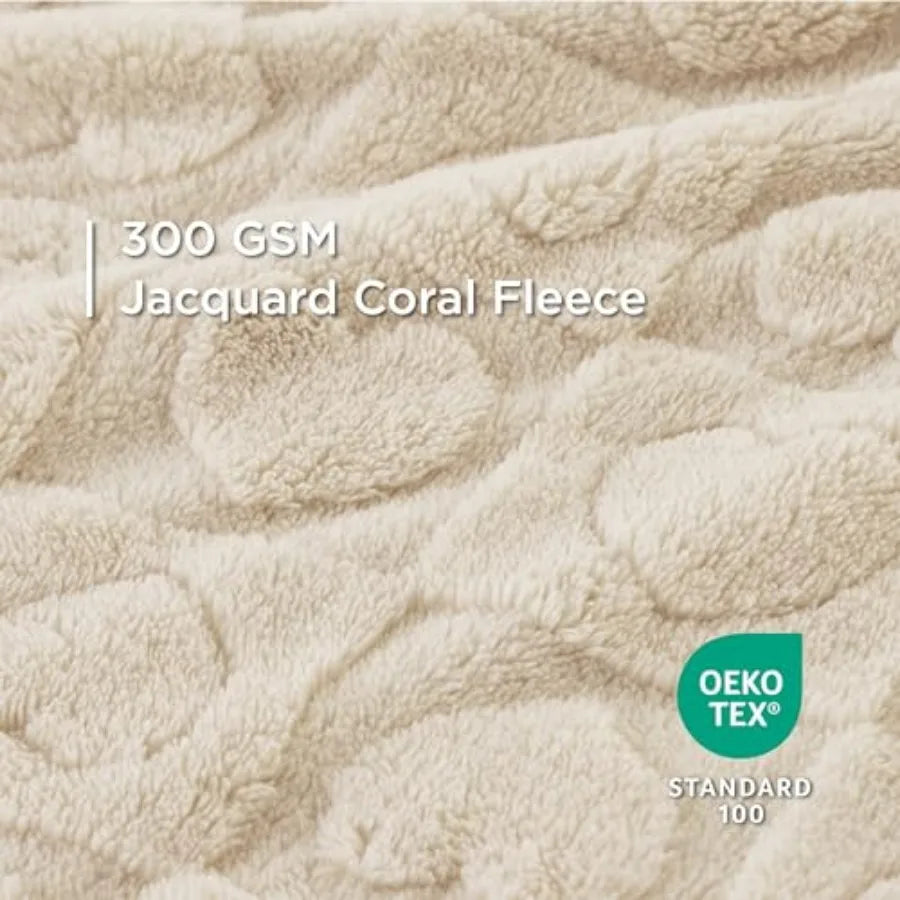 Dog Blankets for Small Dogs Washable - Fluffy Fuzzy Cat Puppy Blanket with Premium 300GSM Coral Fleece Soft for Pet Kitten Dogg